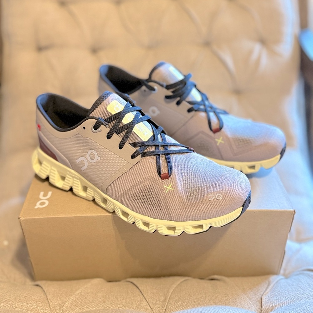 On Men’s Cloud X 3 Sneaker